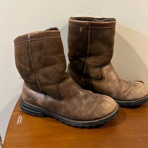 Ugg womens size 7 used boots